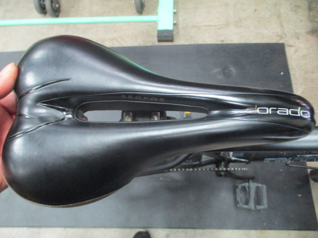 Load image into Gallery viewer, Used Specialized Sirrus X 3.0 700C 9 Speed Mountain Bike
