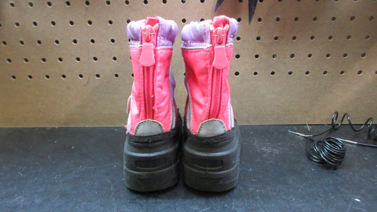 Used Kids Winter Snow Boots - Size 5/6 Youth