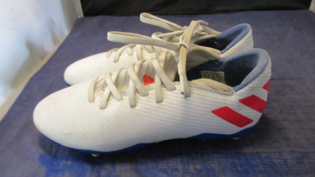 Load image into Gallery viewer, Used Adidas Nemesis Soccer Cleats Youth Size 3
