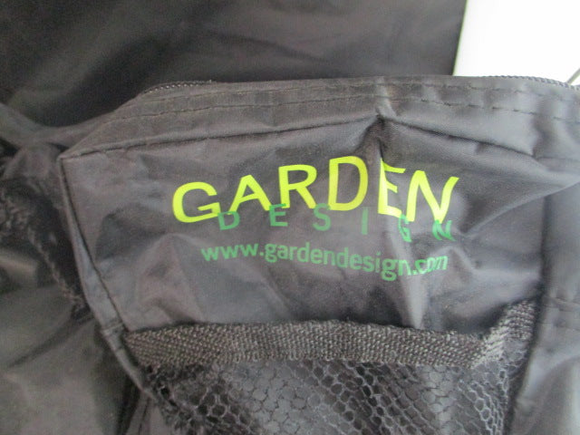 Load image into Gallery viewer, Used Garden Designs Small Duffle Bag
