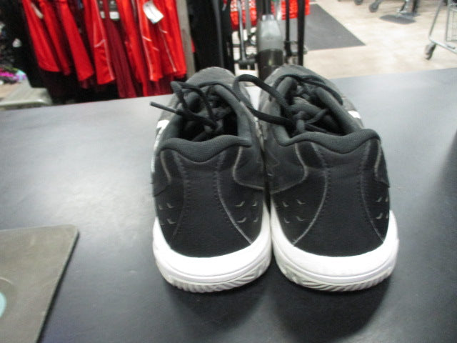Load image into Gallery viewer, Used Oasics Size 11.5 Volleyball Shoes
