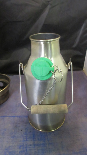 Load image into Gallery viewer, Used Kelly Kettle Aluminium Trekker 20 fl oz Camp Kettle w/ Bag - bag has holes
