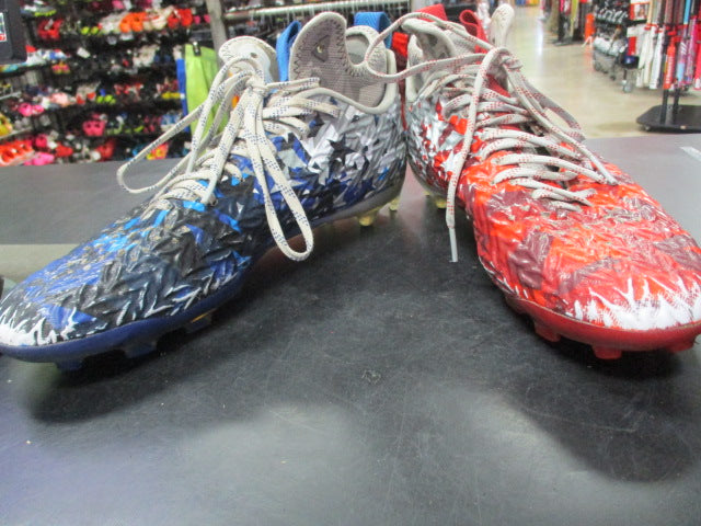 Load image into Gallery viewer, Used Under Armour Spotlight Clone United Mens 12 Cleats
