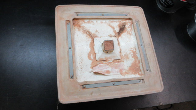 Load image into Gallery viewer, Used Schutt Hollywood Impact Base - QTY 3

