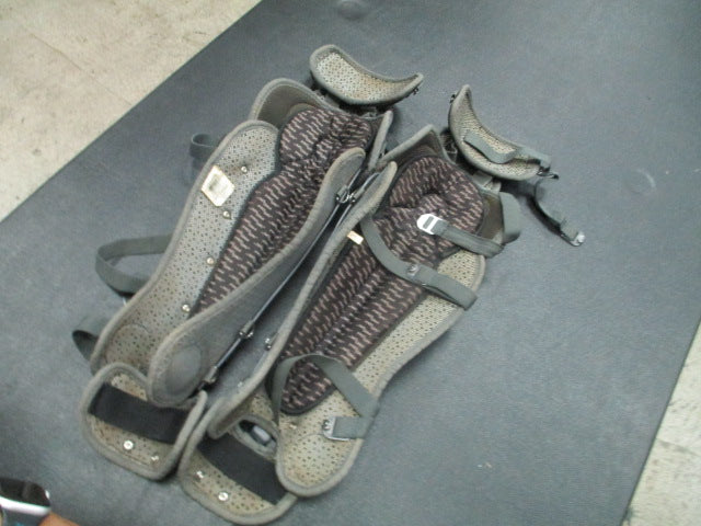 Load image into Gallery viewer, Used Rawlings Velo LGVEL-B/GPH Adult Catchers Shin Guards

