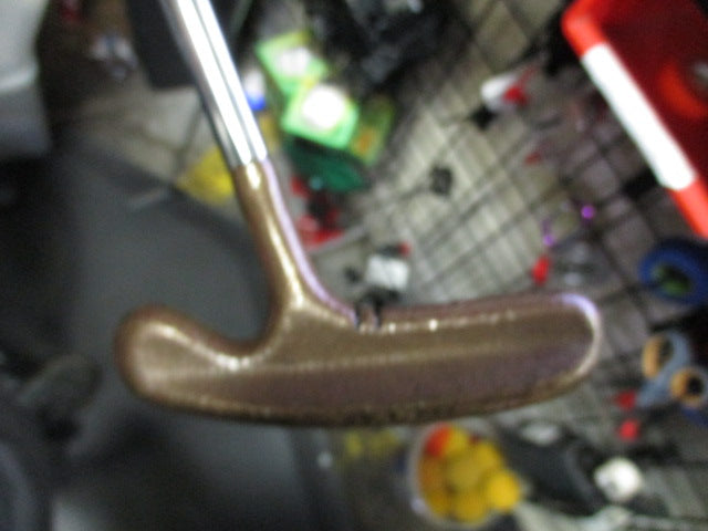 Load image into Gallery viewer, Used Titleist Bulls Eye RH 34&quot; Putter
