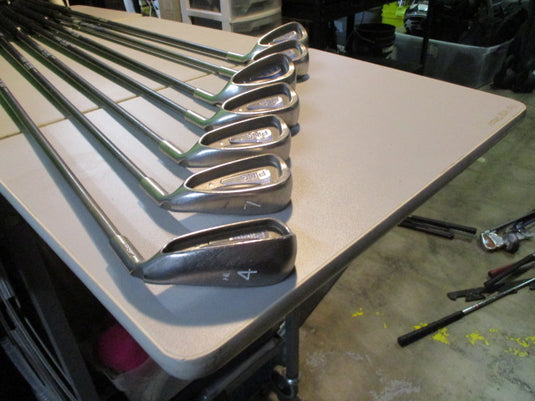 Used Ping G2 EZ 4HL- 7-9-L-W-Sw RH Graphite Shaft Regular Flex