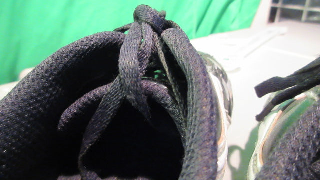 Load image into Gallery viewer, Used Diadora Scudetto Leather Youth 3 Soccer Cleats - (Some Wear)
