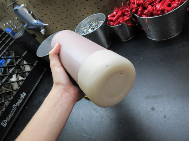 Load image into Gallery viewer, Used HydroFlask Water Bottle - 40oz
