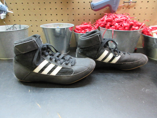 Used Adidas HVC 2 Wrestling Shoes - Size 3.5