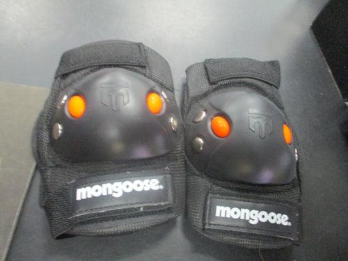 Used Mongoose Adult Skating Elbow Pads