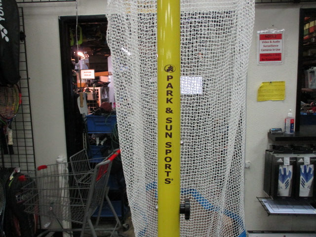 Load image into Gallery viewer, Used Park &amp; Sun Sports Indoor/Outdoor Adjustable Volleyball Target Net
