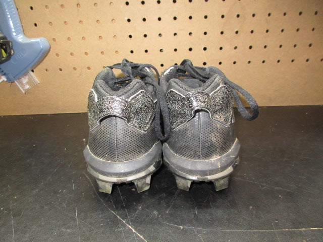 Load image into Gallery viewer, Used Adidas Freak Spark Mid Football Cleats - Size 3.5
