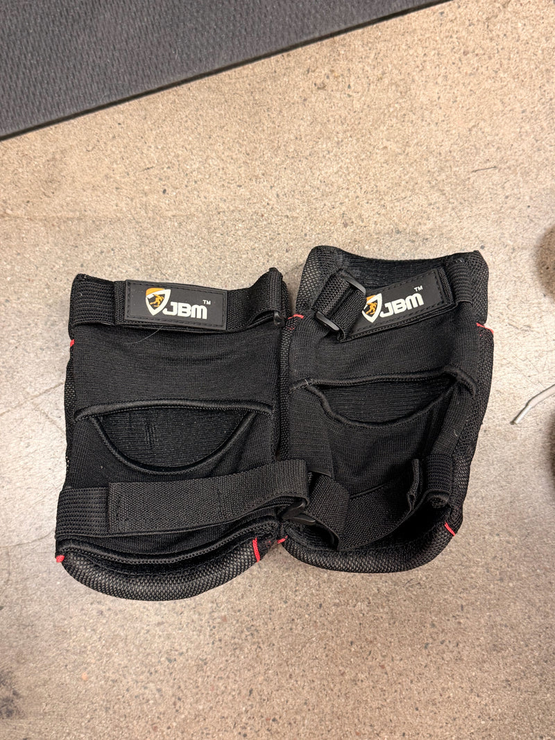 Load image into Gallery viewer, Used JBM Skate Elbow Pads Size Large
