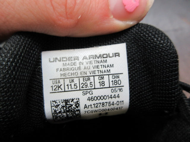 Load image into Gallery viewer, Used Under Armour Leadoff Low RM Baseball Cleats - Size 12k
