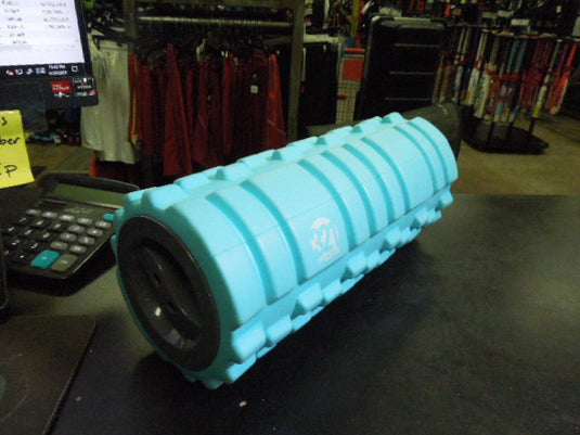 Used 321 Strong Preasure Point Foam Roller Massage Spike Ball and Streching Band