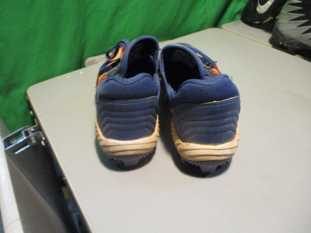 Load image into Gallery viewer, Used BOOMBAH Size 5 baseball Cleats
