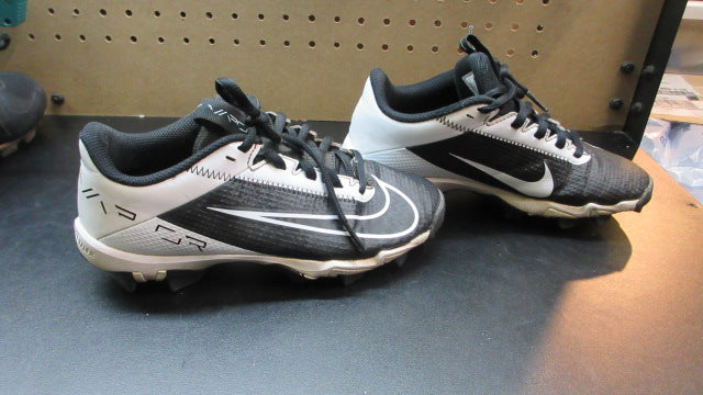 Load image into Gallery viewer, Used Nike Vapor Shark Football Cleats - Size Youth 3.5
