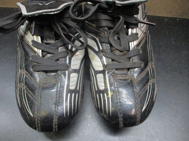 Load image into Gallery viewer, Used Striker Firm Ground Soccer Shoes - Size Youth 10
