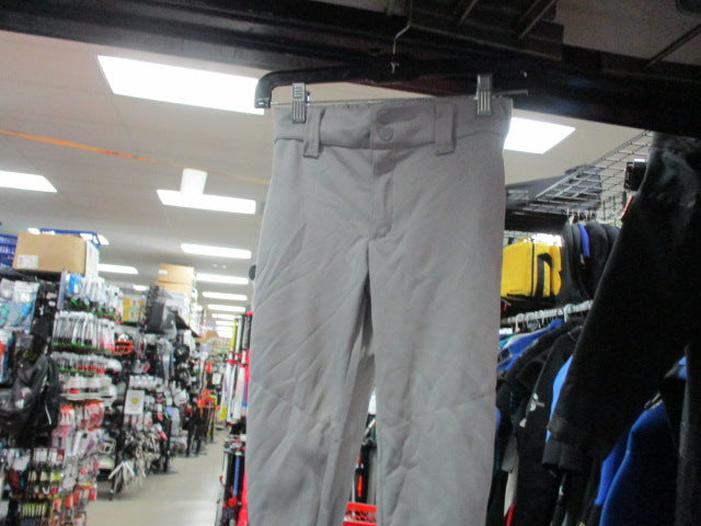Load image into Gallery viewer, Used QBK Open Bottom Size 6T Baseball Pants
