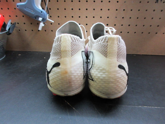 Load image into Gallery viewer, Used Puma Future 7 Ultimate Soccer Cleats - Size 9.5
