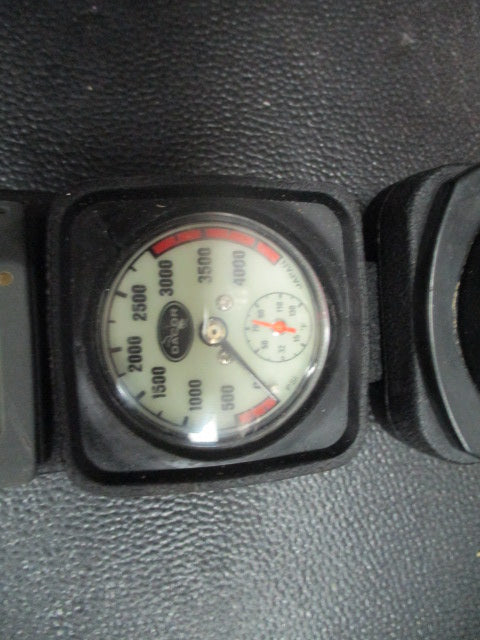 Load image into Gallery viewer, Used Scuba Pro MK10 Scuba Regulator
