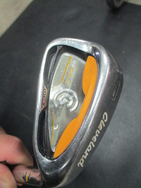 Used Cleveland CG Gold Pitching Wedge - RH