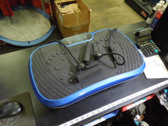 Load image into Gallery viewer, Used AXV Vibration Platform with Resistance Handles and Remote

