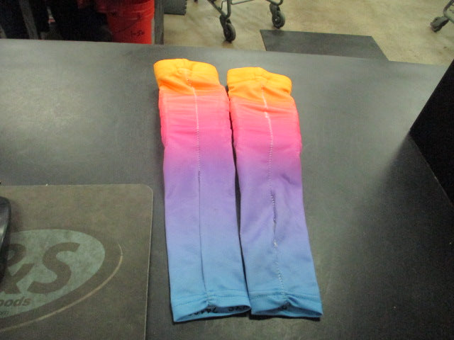 Load image into Gallery viewer, Used Padded XXS Compression Sleeve - Pair

