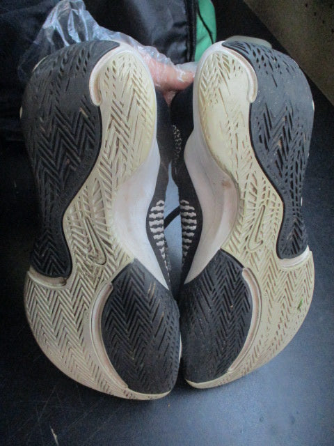 Used Nike Giannis Immortality Basketball Shoes  - Size 6