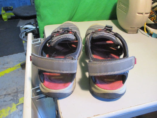 Used St John's Bay Size 11 Outdoor Sandals