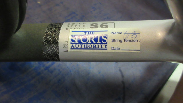 Load image into Gallery viewer, Used Head Titanium Ti.S6 27.5&quot; Tennis Racquet
