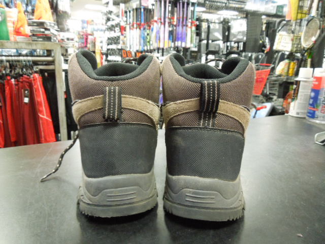Load image into Gallery viewer, Used Denali Hiking Boots Size 9.5
