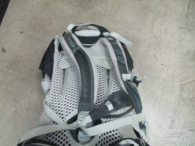 Load image into Gallery viewer, Used Osprey Poco AG Plus Baby Backpack (Has Broken Buckle)
