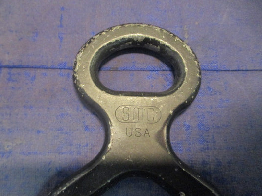 Used SMC USA Figure 8 Descender