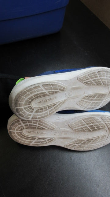 Used Speedo Water Shoes - Size Medium