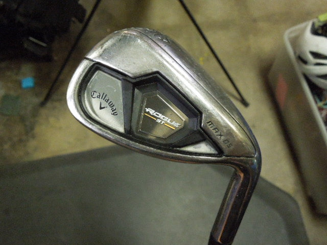 Load image into Gallery viewer, Used Callaway Rogue ST Max OS Right Hand Approach Wedge 46º
