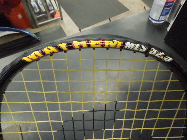 Load image into Gallery viewer, Used E-Force Mayhem Racquetball 22" Racquet

