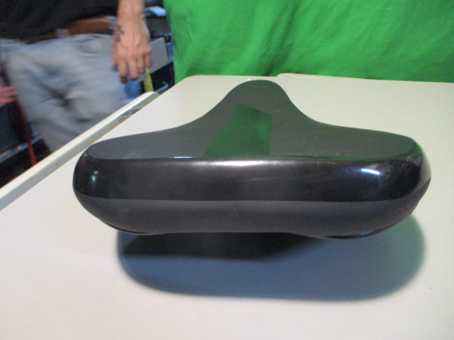 Load image into Gallery viewer, Used Chifa Aventon Bike Seat
