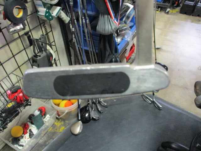 Load image into Gallery viewer, Used Nicklaus Signature Series Right Hand Putter
