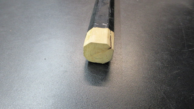Load image into Gallery viewer, Used Sportcraft Small Badminton Racquet - wear
