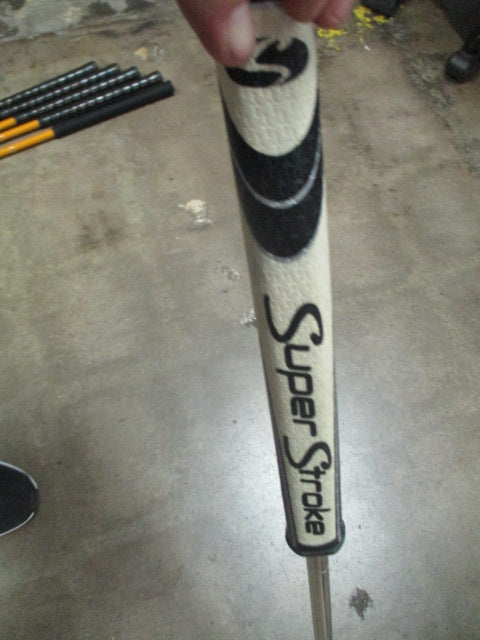 Used Top Flite JR Lefty Putter