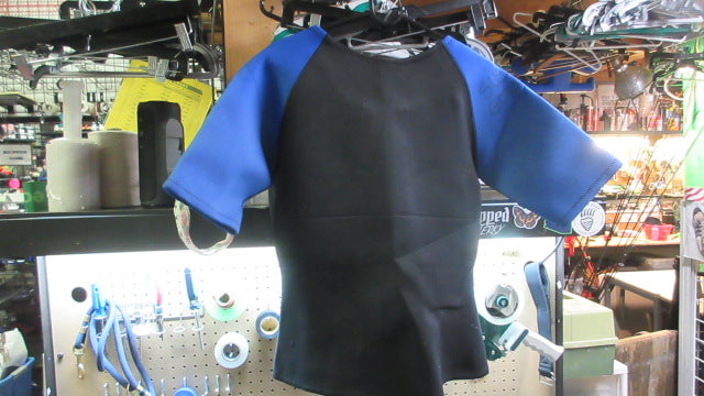 Load image into Gallery viewer, Used Sprint Wetsuit Shirt  - Size XXL
