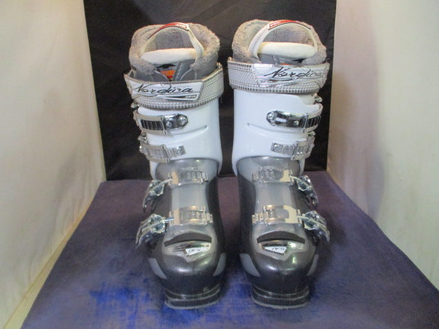 Load image into Gallery viewer, Used Nordica Cruise NFS 85 W Ski Boots Size 26.6
