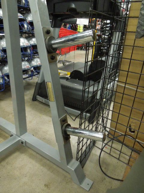 Load image into Gallery viewer, Used Body-Solid Pro Clubline Plate Loaded Leverage Shoulder Press
