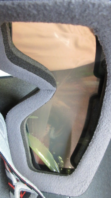 Load image into Gallery viewer, Used Bolle Snow Goggles - Black
