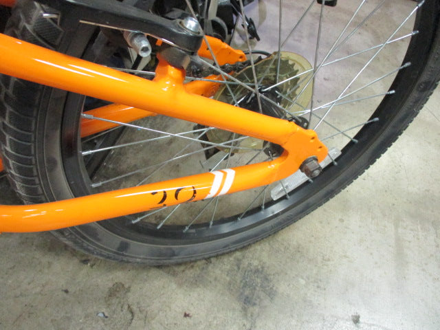 Load image into Gallery viewer, Used Raleigh Rowdy 20 6 Speed Kids Mountain Bike
