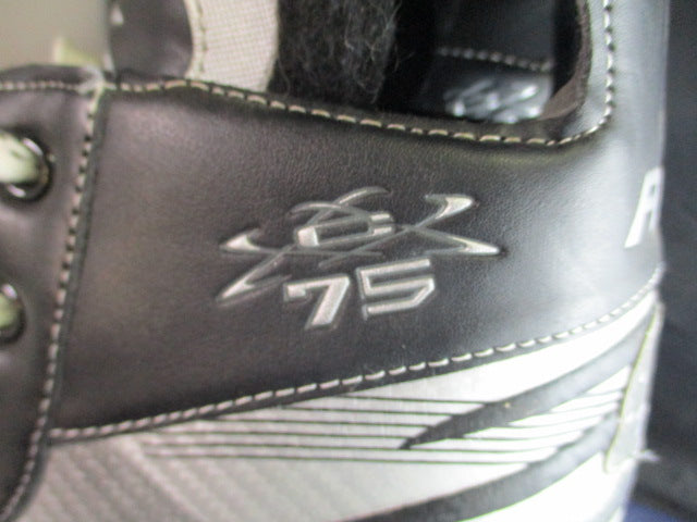Load image into Gallery viewer, Used Flite Chaos C 75 Hockey Skates Adult Size 15
