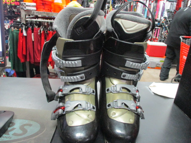 Load image into Gallery viewer, Used Salomon Performa 5 Size 24.5 Ski Boots
