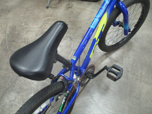 Load image into Gallery viewer, Used GT Berm 20" BMX Bike
